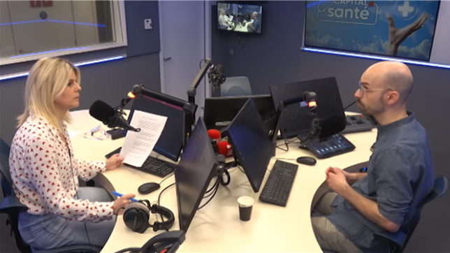 Chaque semaine, Caroline Fontenoy et son invité prennent le temps d'aborder une thématique importante dans le vidéocast Capital Santé.