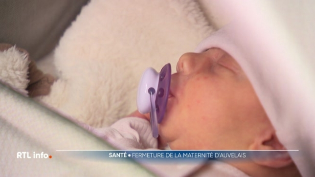Le conseil d'administration du Centre Hospitalier Sambre et Meuse a confirmé la fermeture de la maternité du site d'Auvelais. En cause: une diminution des accouchements liée à une baisse de la natalité et des difficultés pour recruter des gynécologues. Les futures mamans devront aller ailleurs.