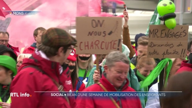 Ils veulent se faire entendre par le gouvernement de la Fédération Wallonie-Bruxelles sur la taille des classes, la nomination, la fin de certaines filières techniques ou les questions de départ à la pension.