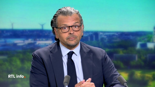 Invité du RTL info 13h., Martin Buxant évoque les mesures prises par le gouvernement fédéral en matière de justice et de défense dans le cadre du budget 2025. Le premier ministre Bart De Wever a qualifié cet accord d'historique, de la communication ou la réalité ?