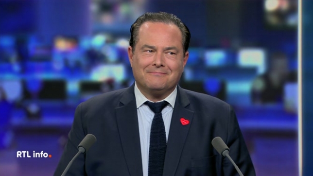 Le Roi Phillipe fête ses 65 ans ce mardi, les internautes pourront poser leurs questions sur une plateforme en ligne. Est-ce une volonté du Roi Philippe d'utiliser des techniques modernes pour s'adapter aux méthodes de communication actuelles ?