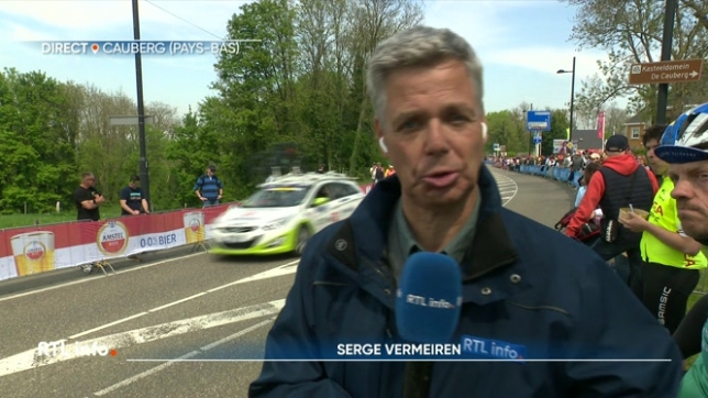 En direct du célèbre Cauberg, Serge Vermeiren se trouve parmi les supporters, curieux d'assister au passage des cyclistes pour cette dernière difficulté du parcours de l'Amstel Gold Race.