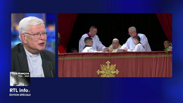 Le pape François, dont la santé fragile avait inquiété après une hospitalisation pour une double pneumonie, semblait avoir surmonté la crise en rentrant dans sa résidence. Hier, il était apparu sur la place Saint-Pierre. Le point en plateau avec Tommy Scholtes et Christophe Deborsu.