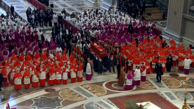 pape-francois-basilique