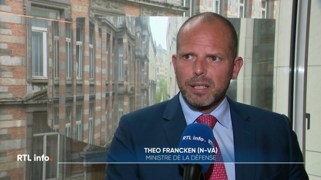 La Belgique devra acheter des avions de combat supplémentaires et ce seront des avions américains F-35, a affirmé Bart De Wever. Mais de nombreuses questions sont restées en suspens à la Chambre sur les investissements qui seront réalisés dans la Défense et la façon dont ils seront financés.