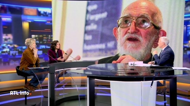 Dans L'Abbé Pierre, la fabrique d'un saint écrit par Laetita Cherel et Marie-France Etchegoin, on explore les zones d'ombre de l'Abbé Pierre. Accusations d'agressions sexuelles, liens politiques controversés, et manipulation d'image. Elles interrogent le rôle de l'Eglise et les suites possibles po