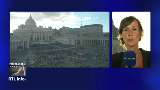 Au moins 400.000 fidèles ont assisté ce matin sur la place Saint-Pierre aux funérailles, au cérémonial grandiose, de François, le pape proche des gens au cœur ouvert à tous, en présence d'un aréopage de chefs d'Etat et de têtes couronnées, dont les souverains belges.