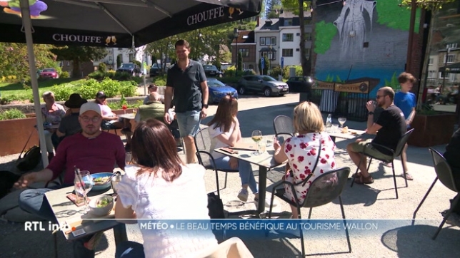 Les Belges sont nombreux à réserver en last minute des séjours en région wallonne, pour profiter de la météo. Le soleil va nous accompagner durant cette première semaine de vacances de printemps.