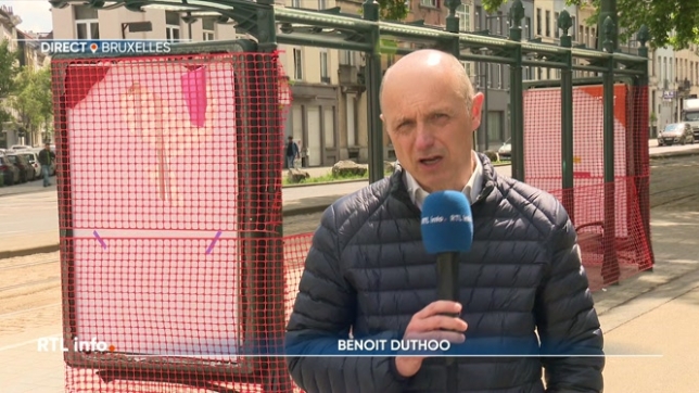 La police était mobilisée hier soir pour tenter de contenir cette violence. Une manifestation aura lieu cet après-midi pour dénoncer ces violences. Le rassemblement est prévu à un endroit très symbolique...