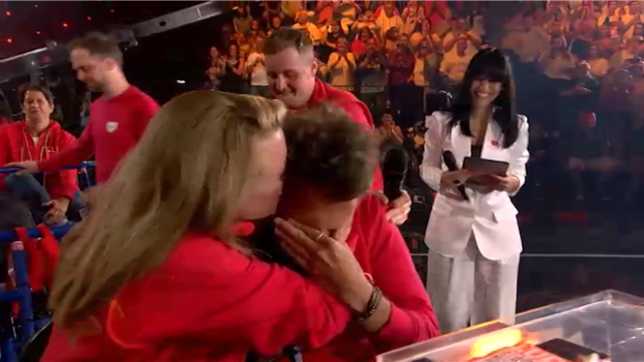 Beaucoup d'émotion pour Ludo et Sophie Pendeville qui n'ont pas pu retenir leurs larmes.