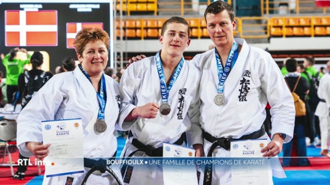 En décrochant cinq médailles aux championnats d’Europe de karaté Shotokan SKIF en Crète (trois en individuel et deux en équipe), la famille Lefèvre a rendu fier son club Nintai-Ryoku de Bouffioulx/Loverval. Rencontre.