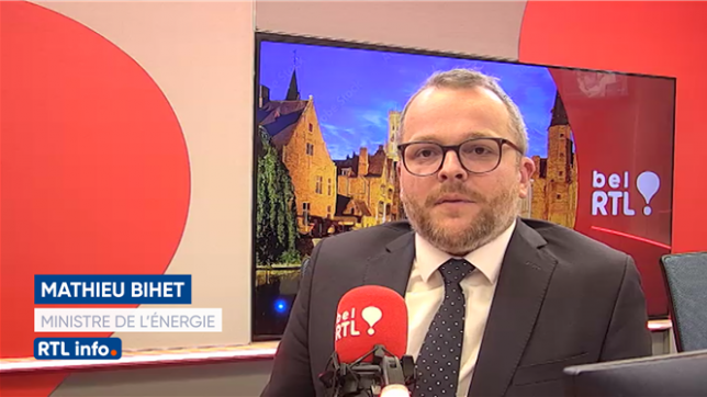 Le ministre fédéral de l’énergie répond aux questions de Martin Buxant. Les députés doivent voter cet après-midi une loi qui revient sur la loi de sortie du nucléaire de 2003. La Belgique pourra alors imaginer un nouvel avenir nucléaire. En prolongeant encore certains des réacteurs existants ou en construisant de nouvelles unités.