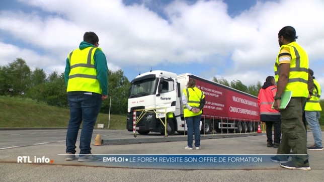 Le nouveau gouvernement veut rapidement remettre les demandeurs d'emploi au travail. Pour cela, le Forem organise jusqu’au 13 juin des portes ouvertes dans ses centres de formation partout en Wallonie, avec la Province de Luxembourg en première étape.