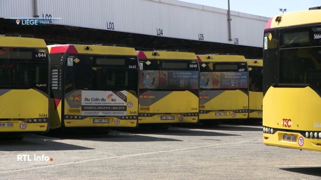 Le chauffeur de bus du TEC Liège qui a agressé un passager mardi à Liège a été licencié. Il a été filmé en train de rouer de coups un passager après une altercation au dépôt d'Oreye. Il avait expliqué avoir été lui-même agressé, déclenchant une grève émotionnelle de 24 heures.