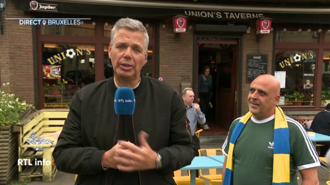 En direct dans le RTL info 13h, Serge Vermeiren évoque l'impatience qui règne à Saint-Gilles où on attend le résultat du match RSC Anderlecht - Club de Bruges avec impatience. Le résultat pourrait déterminer si l'Union Saint-Gilloise est championne de Belgique dès aujourd'hui.