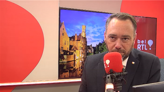 Le ministre des Affaires étrangères (Les Engagés) était l'invité de Martin Buxant ce lundi.