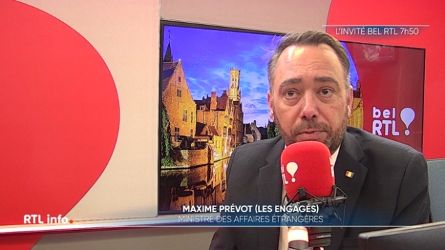 Invité de Martin Buxant sur bel RTL, le ministre des Affaires étrangères a expliqué que le gouvernement fédéral pourrait envisager de phaser la réforme du chômage, à la demande du FOREM et de l'ONEM mais également de la réalité du terrain. Le principe de limiter les allocations à 2 ans reste fixé.