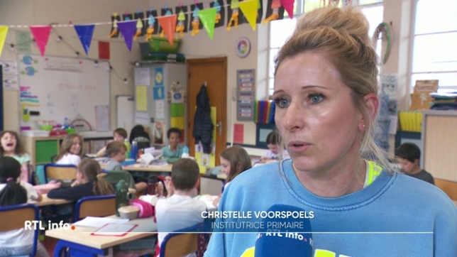 Le conseil communal d'Uccle, en région bruxelloise, a décidé d'en finir avec la fête des mères et des pères pour être plus en phase avec la réalité vécue par les enfants dans les familles. La date de cette nouvelle fête est fixée au 1er juin, en parallèle de la journée internationale des parents.