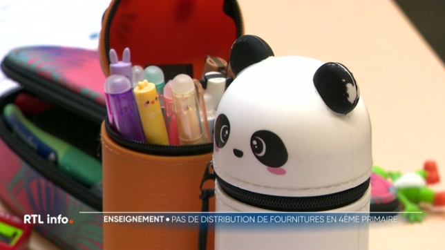La distribution de fournitures scolaires ne sera pas étendue à la 4e primaire à la rentrée prochaine comme cela était initialement prévu par le Pacte pour un enseignement d'excellence.