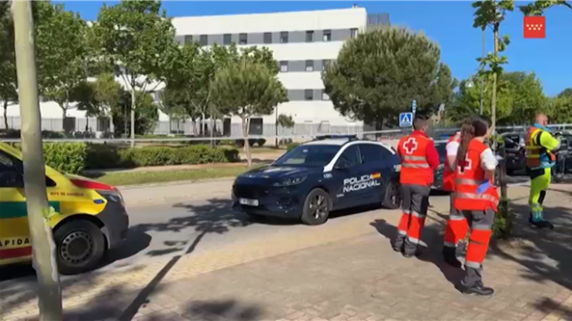 La police sur les lieux où un ex-député ukrainien a été tué par balles à Madrid.