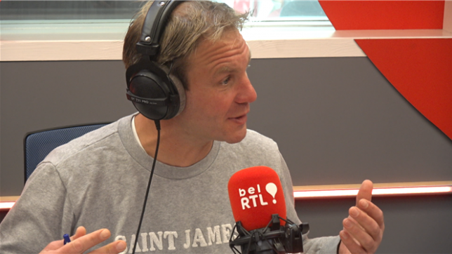 Avec près de 49.000 finishers, la 45e édition des 20 km de Bruxelles bat tous les records, portée par une passion populaire grandissante pour la course, qui séduit jeunes et seniors dans une ambiance festive et connectée.