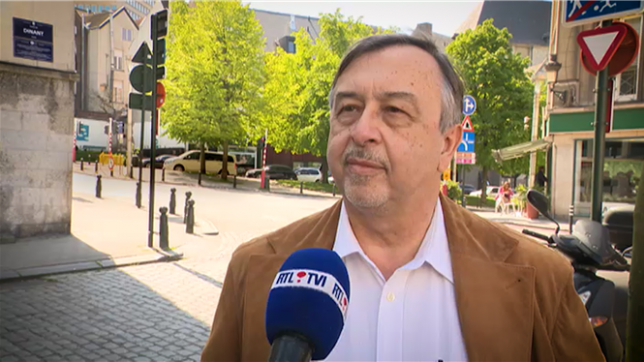 Le virus à l'origine de la pandémie de Covid-19 n'a pas fini de muter. Récemment, un nouveau variant est arrivé chez nos voisins. Doit-on s'en inquiéter et le craindre?