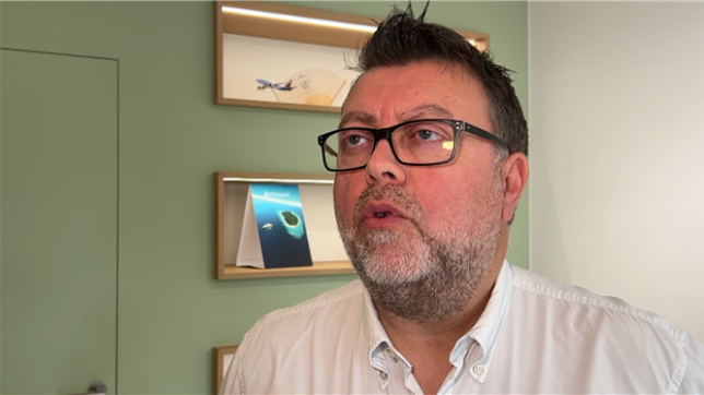 Les prix des séjours all-in explosent : +10 à 15 % en 2025, jusqu’à 30 % de plus qu’avant le COVID ! En cause, l’inflation, surtout en Turquie. De quoi pousser les vacanciers vers des formules plus économiques comme le camping.