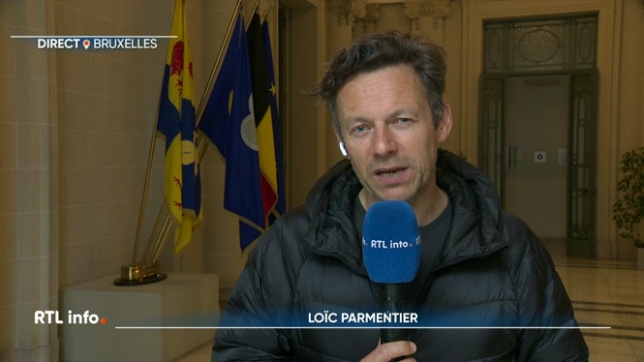 Une première réunion a lieu ce soir avec PS, Ecolo, PTB, Groen, Vooruit et Team Fouad Ahidar. Une alliance inédite pourrait voir le jour pour remplacer l'actuelle majorité.