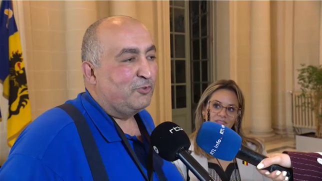 J'ai été 20 ans dans ce gouvernement, et tout d'un coup on découvre qu'on n'est pas sérieux, se désole Fouad Ahidar