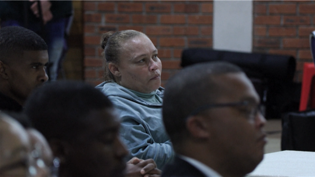 Un tribunal sud-africain a condamné jeudi une mère à la réclusion à perpétuité pour avoir vendu sa fille de six ans, dans une affaire qui a suscité l'indignation dans le pays.