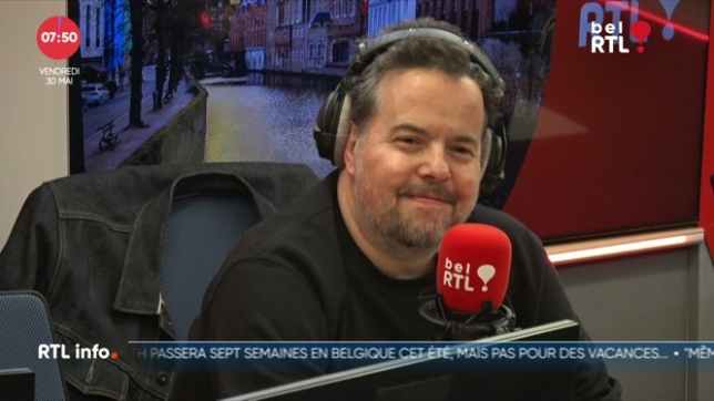 L’invité de 7h50. Ce vendredi, le premier matinalier de France (chaque matin en duo avec Lea Salame sur France Inter) vient nous présenter son livre-confidence sur sa bipolarité.Intérieur Nuit, un témoignage édifiant sur son quotidien, entre longues périodes d'isolement et extrême excitation. 

Il répondra aux questions de Thomas de Bergeyck.