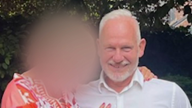 Marc Sarlet, 59 ans, allait prendre sa retraite dans quelques semaines. Il est toujours dans le coma.