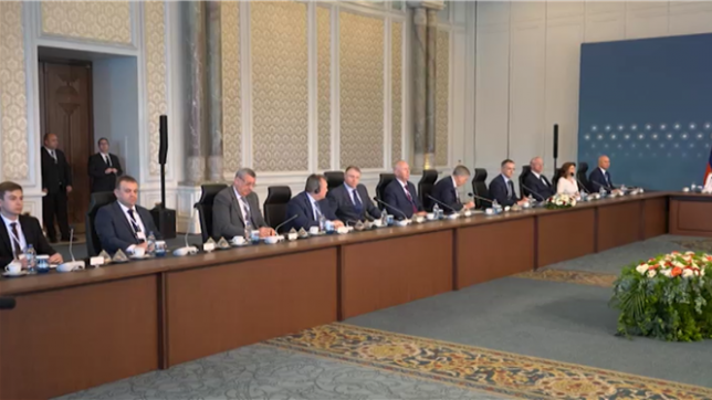 Les délégations ukrainienne et russe entament une nouvelle session de pourparlers sur le règlement du conflit armé les opposant à Istanbul, sous médiation turque.