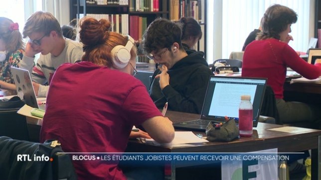 C'est une aide parfois méconnue des étudiants jobistes. Certaines universités leur offrent un revenu compensatoire durant le blocus et la session d'examens. Il correspond à 50 % des 3 dernières fiches de paie. Cette aide s'adresse essentiellement aux étudiants qui en ont le plus besoin.