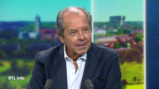 On retrouve en plateau Christian Morin, musicien, dessinateur, homme de radio et de télévision, pour présenter son livre J'ai tant de choses à vous dire.