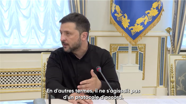 Le président ukrainien Volodymyr Zelensky qualifie d'ultimatums inacceptables pour son pays les conditions maximalistes posées par la Russie pour mettre fin à l'invasion de l'Ukraine, signe de l'impasse dans laquelle se trouvent les négociations.