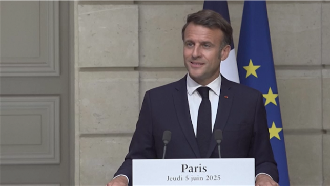 On ne peut pas traiter les belligérants de manière équidistante, dit Emmanuel Macron à propos de l'Ukraine et de la Russie, lors d'une conférence de presse conjointe avec Luiz Inacio Lula da Silva, au premier jour de la visite d'Etat en France du président brésilien.