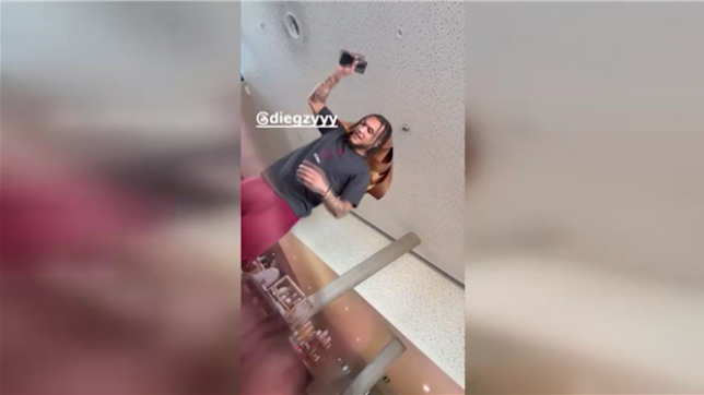 La tradition a été respectée lors de l'arrivée de Diego Moreira et de Nordin Jackers dans le groupe des Diables Rouges.