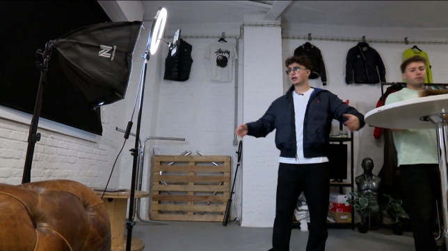 RTL INFO 19h Clean.19_31_04_06.Still001.jpg