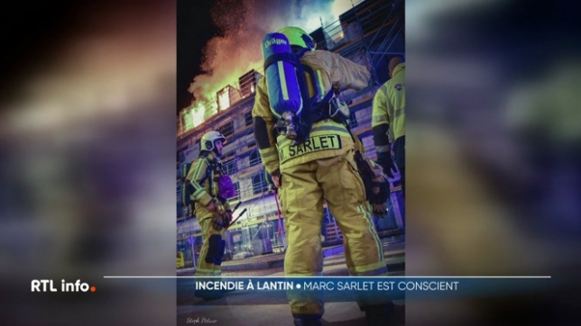 Marc Sarlet va mieux. C'est sa fille Clara qui l'annoncé sur les réseaux sociaux. Grièvement blessé lors de son intervention à la prison de Lantin, le pompier de 63 ans est sorti du coma et parvient à communiquer avec sa famille.