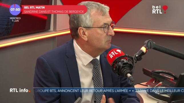 L’invité de 7h50.  Ce mercredi, Martin Buxant reçoit Pierre-Yves Jeholet (MR).
Ministre wallon en charge de l’Economie et de l’Emploi, il dresse l’état des lieux socio-économique de la Wallonie un an après les élections.
