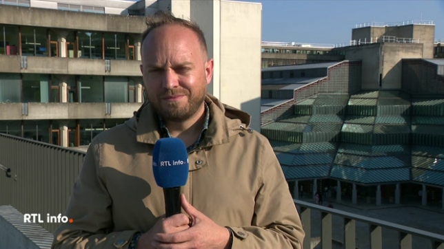 À Liège, les nouvelles sont encourageantes concernant Marc Sarlet, le pompier grièvement blessé lors d'une intervention à la prison de Lantin. Les médecins évoquent une récupération presque miraculeuse. Le point en direct avec Mathieu Langer.
