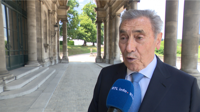“J’ai été surpris d’avoir cette invitation”: pour ses 80 ans, Eddy Merckx a été reçu par le roi Philippe