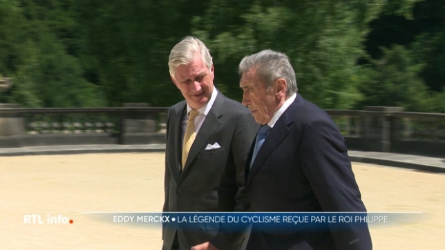 Le Roi a reçu le baron Eddy Merckx cet après-midi au château de Laeken. L'occasion de célébrer un peu en avance le 80e anniversaire du Cannibale. Le coup d'envoi d'une série d'hommages à Eddy Merckx, icône du cyclisme belge qui continue de susciter l'admiration, 50 ans après ses derniers exploits.