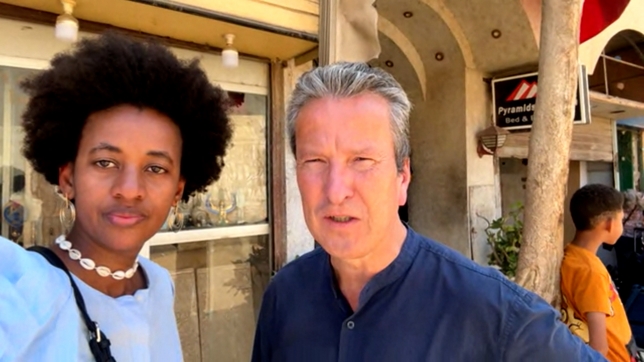 Binta Liebmann Diallo et Alexis Deswaef en Égypte pour rejoindre la marche vers Gaza.