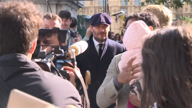 Il peut désormais se faire appeler «Sir»: l’ex-footballeur David Beckham a été fait chevaliers par le roi Charles III, distingué pour leurs services à la société britannique, selon la traditionnelle liste des honneurs publiée vendredi.