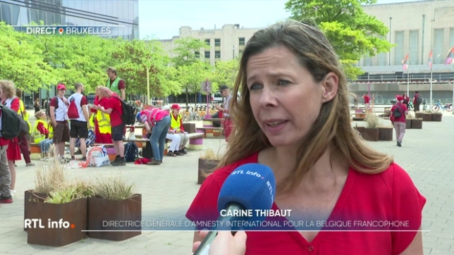 Une marche en soutien au peuple palestinien s'élancera de la gare de Bruxelles-Nord à 14 heures. Elle devrait réunir des milliers de personnes à l'appel de plusieurs associations. Le point sur place avec Nicolas Lowyck.