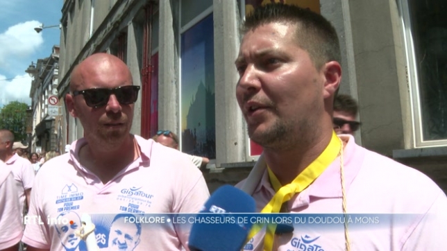 Lors du combat dit Lumeçon, nombreux sont ceux qui tentent d'arracher quelques poils de queue du dragon. Un crin qui porte-bonheur tout au long de l'année. Mais comment y arriver ? C'est la mission des Dragon Boys, un groupe d'amis prêts à tout pour y parvenir.