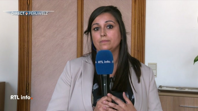 On retrouve en direct Justine Roldan Perez pour faire le point sur le rassemblement de tuning qui a mal tourné à Bury. L'autoroute a été bloquée pendant plusieurs minutes par des personnes cagoulées.