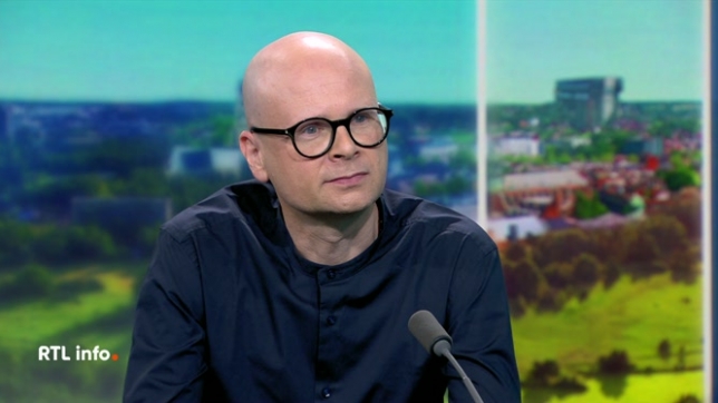 On retrouve en plateau le psychiatre Samuël Leistedt pour évoquer son livre Les méchants du cinéma, Hannibal Lecter, Dark Vador ou le Joker existent-ils vraiment ?.